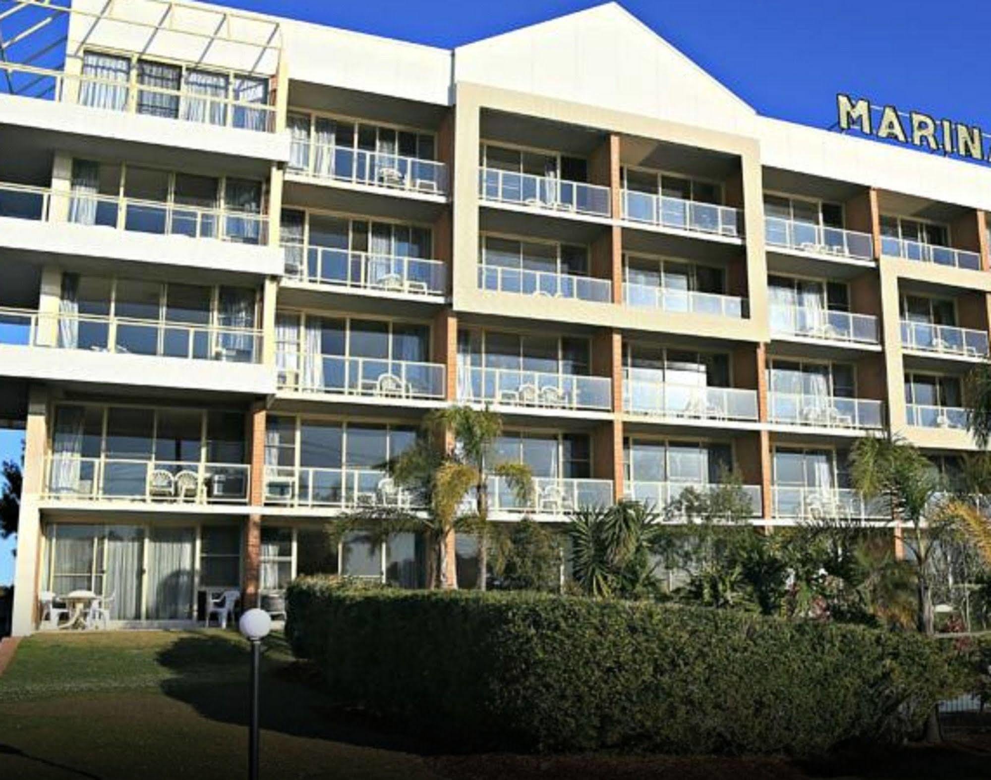 נלסון ביי Marina Resort מראה חיצוני תמונה
